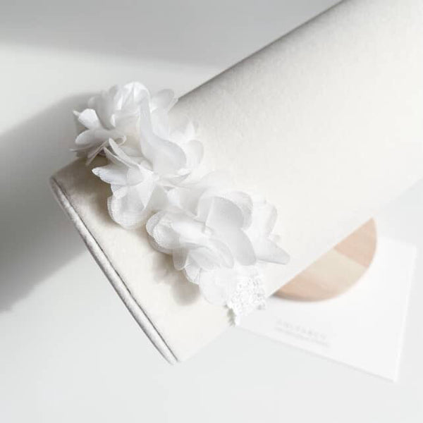 Elora Flower Headband 蕾絲花朵髮帶 White - Chléa & Co