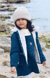 Alia Jacket Eli & Nev Eli & Nev 是一個土耳其品牌,創辦人夫妻來自法國和土耳其,旨在創造舒適時尚經久耐用的作品。以柔和的自然色調設計有機棉童裝,主要是男女皆宜的有機棉嬰兒服裝及有機棉童裝。品牌所有布料通過了 OEKO-TEX 認證及 GOTS 認證。 由法國設計、土耳其製造。 #fantaskid #育兒 #有機棉嬰兒服 #有機棉童裝#兒童選品 #歐洲童裝 #兒童排扣外套