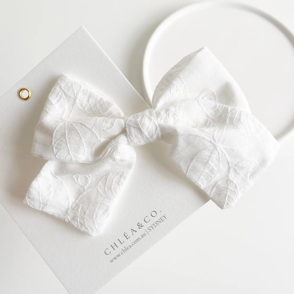 Eila White Classic Bow - Chléa & Co (預購中)