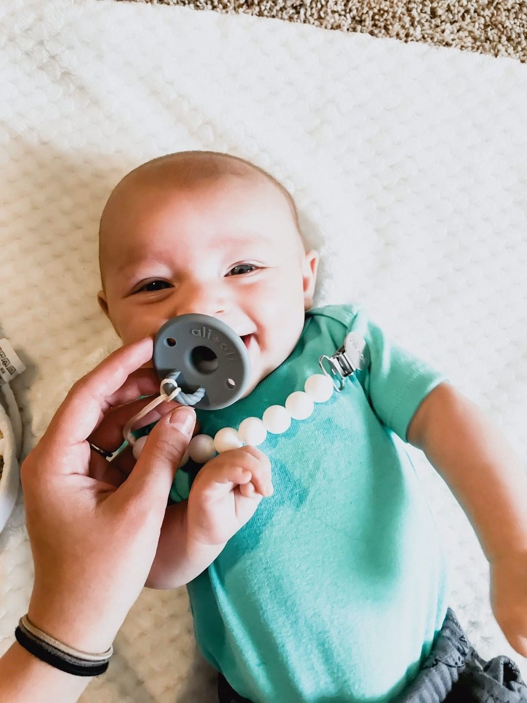 Flower Pacifier Set (Oat & Coco) Ali + Oli