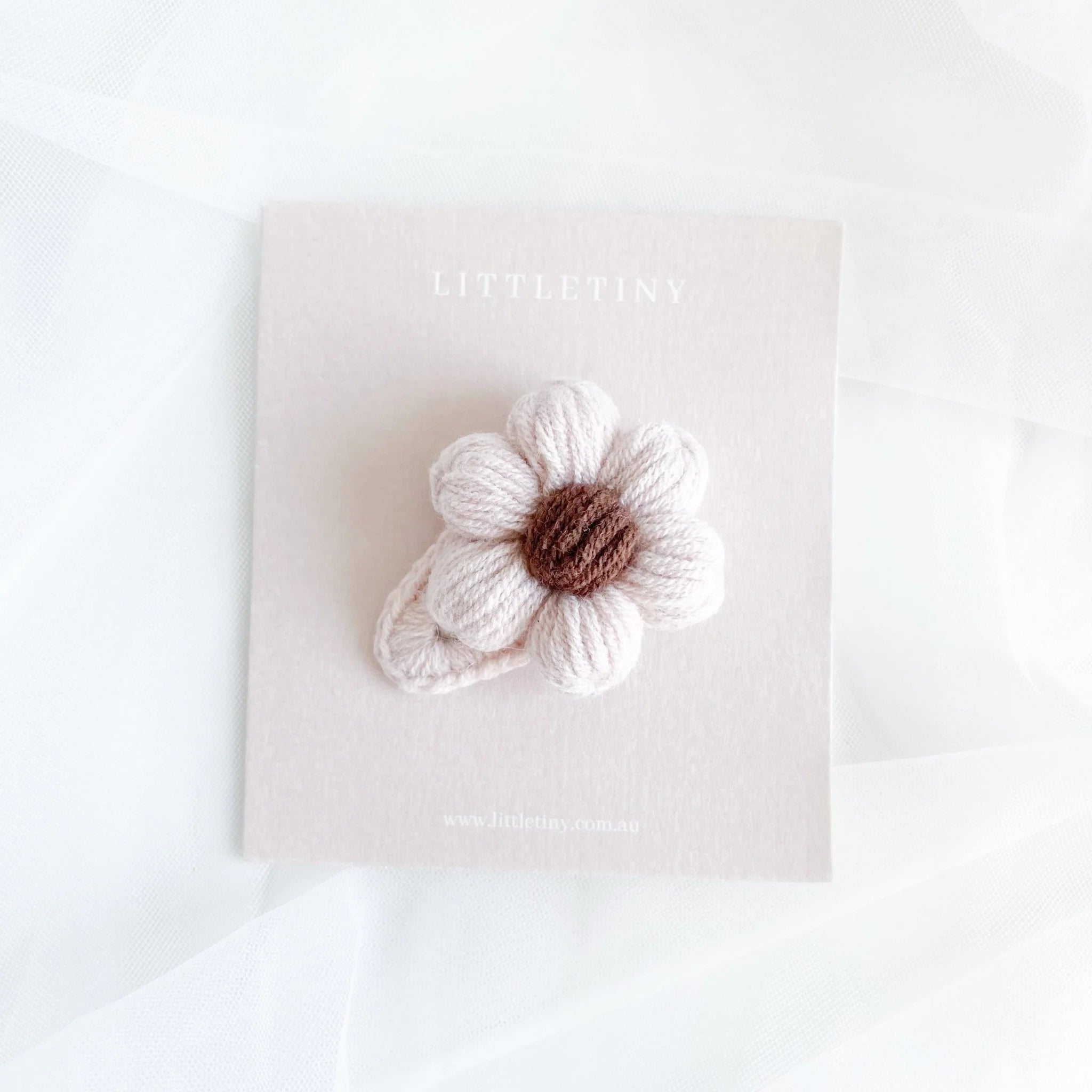 Petite Daisy | Crochet Hair Clip