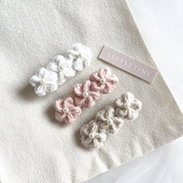 Petite Pearl | Crochet Hair Clip